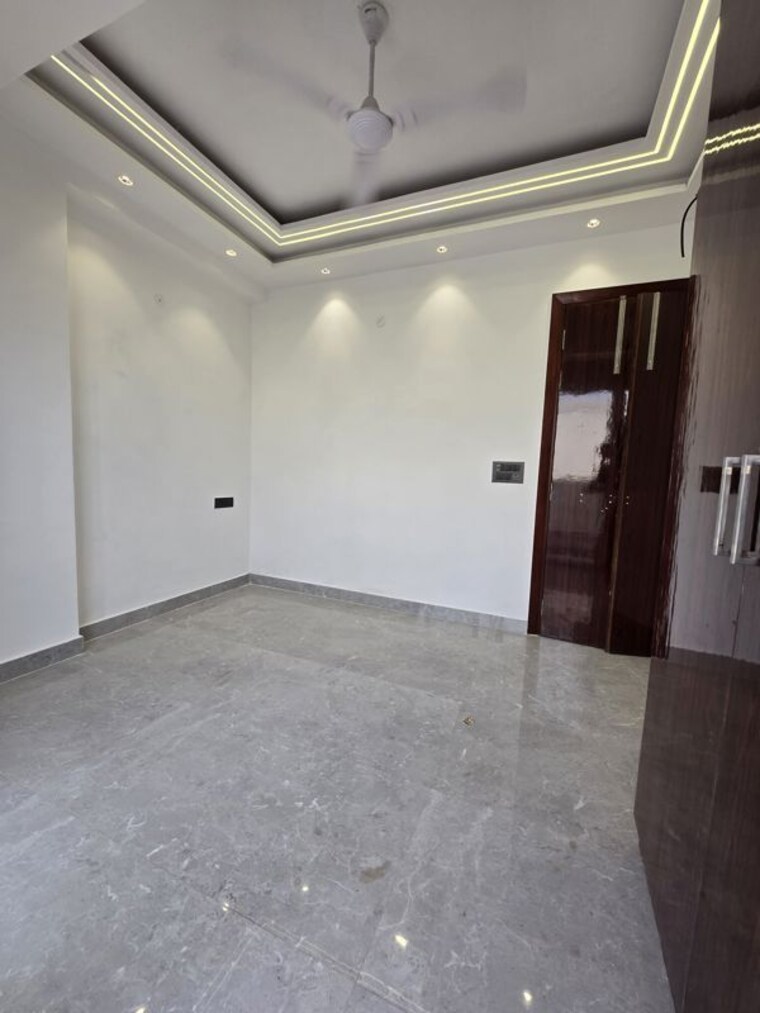Room, palm-residency-chhatarpur 1 Bedroom 450 Sq.Ft. Apartment In Chattarpur Delhi 10128755