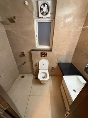 Bathroom in 3 BHK Apartment at Smart World Orchard, Sector 61 – for Rent