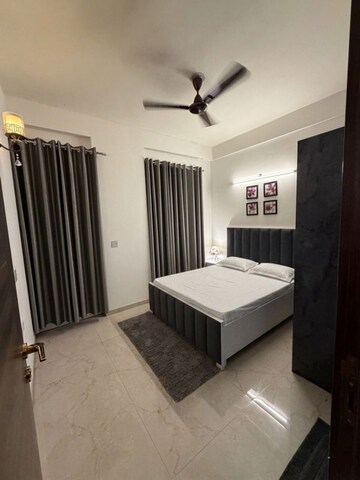 Bedroom in 3 BHK Apartment at Smart World Orchard, Sector 61 – for Rent