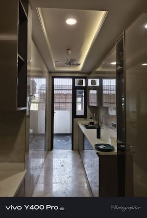 Building Lobby in 4 BHK Builder Floor at Unitech Deerwood Chase, Nirvana Country – for Rent