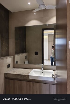 Bathroom in 4 BHK Builder Floor at Unitech Deerwood Chase, Nirvana Country – for Rent