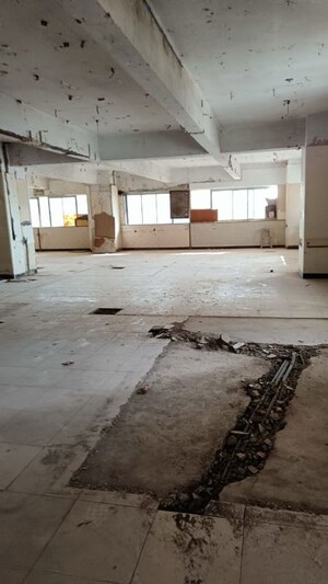 Room in  Office Space at Cuffe Parade – for Sale