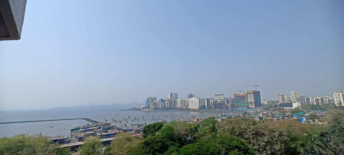 3 BHK + Servant Room Apartment For Sale in Cuffe Parade