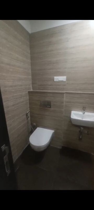 3 BHK Apartment For Rent in Jai Bharat Apartment, Andheri West