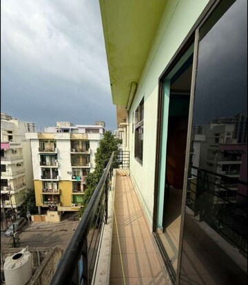 Balcony in 3 BHK Apartment at Butler Colony – for Rent