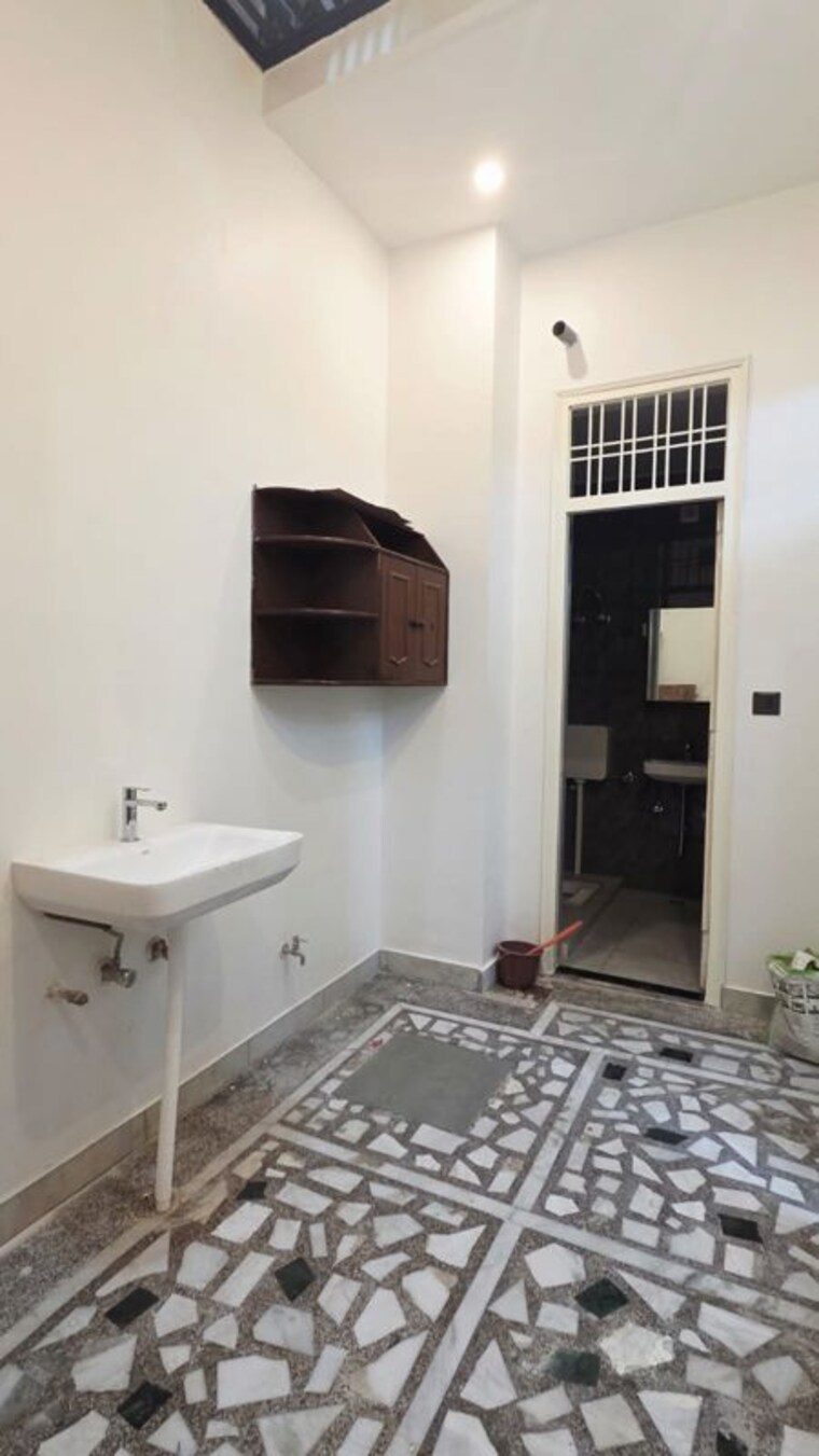 Other, gomti nagar 2 Bedroom 1365 Sq.Ft. Independent House In Gomti Nagar Lucknow 10128800