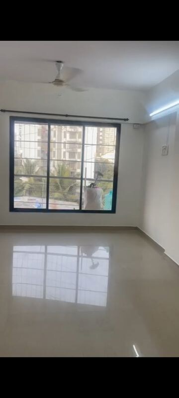 Room in 2 BHK Apartment at Jawaharban CHS, Andheri West – for Rent