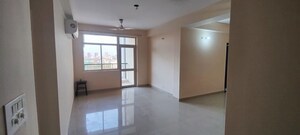 Room in 3.5 BHK Apartment at Paarth Aadyant, Gomti Nagar – for Rent