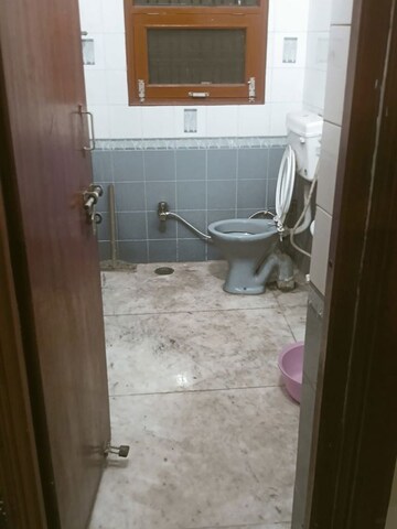 Bathroom in 3 BHK Independent House at Gomti Nagar – for Rent