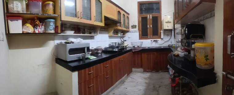 Kitchen, gomti nagar 3 Bedroom 1500 Sq.Ft. Independent House In Gomti Nagar Lucknow 10128807