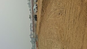  Plot For Sale in Safedabad