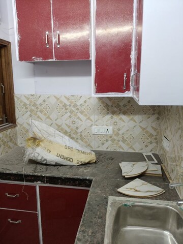 Bedroom in 1 BHK Builder Floor at Bhogal – for Rent