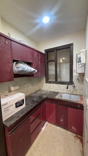 Kitchen in 1 RK Builder Floor at Saurabh Niwas, Sector 40 – for Rent