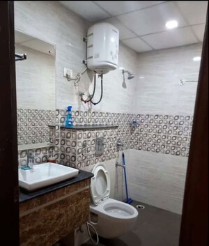 Bathroom in 3 BHK Apartment at Shalimar Emerald, Butler Colony – for Rent