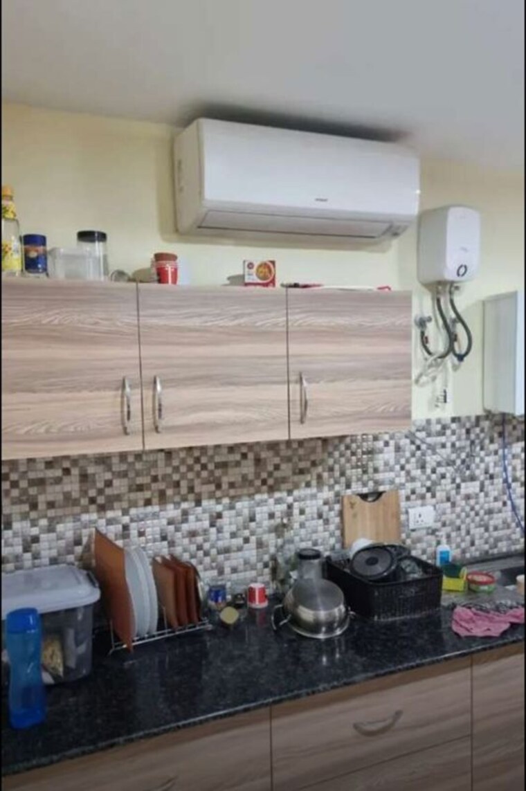 Bathroom, shalimar-emerald 3 Bedroom 1720 Sq.Ft. Apartment In Butler Colony Lucknow 10128834