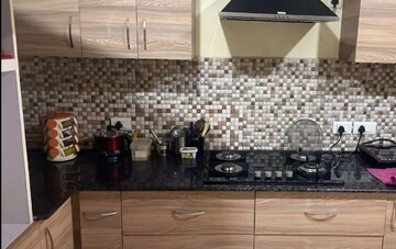 Parking in 3 BHK Apartment at Shalimar Emerald, Butler Colony – for Rent