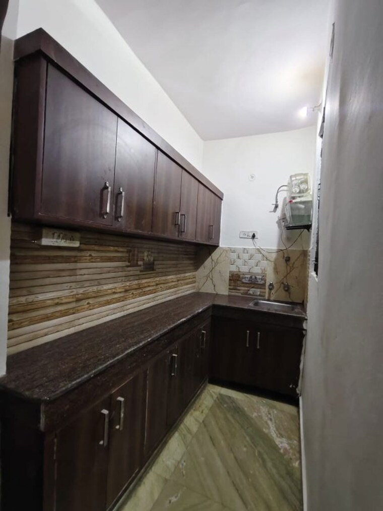 Kitchen, saurabh-niwas 1 RK 300 Sq.Ft. Builder Floor In Sector 40 Gurgaon 10128837