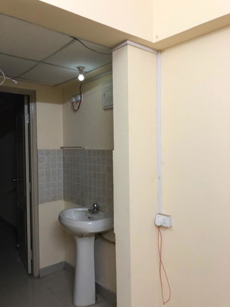 Bathroom, akashganga-apartment 2 Bedroom 850 Sq.Ft. Apartment In Pimpri Chinchwad Pcmc Pune 10128840