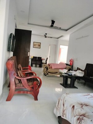 3 BHK Builder Floor For Rent in Saurabh Niwas, Sector 40