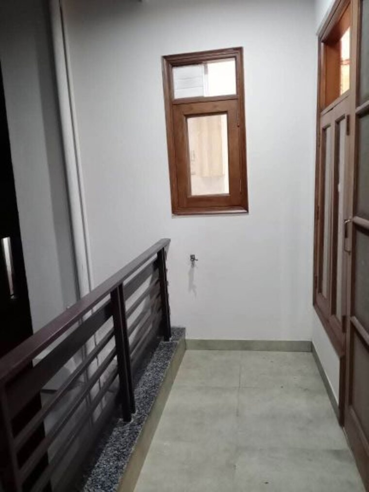 Balcony, sagavi-apartment 1 Bedroom 200 Sq.Ft. Builder Floor In Sector 55 Gurgaon 10128857