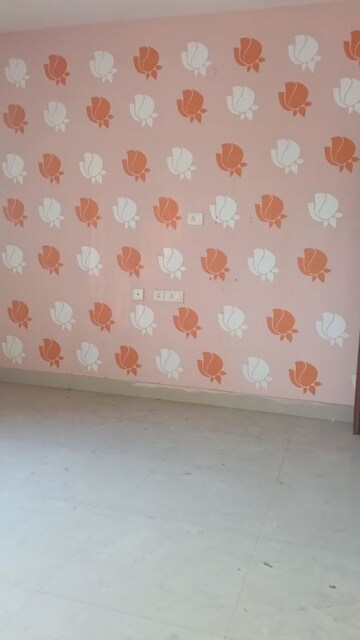 Master Plan in 2 BHK Apartment at Kristi Villa, Chinar Park – for Rent