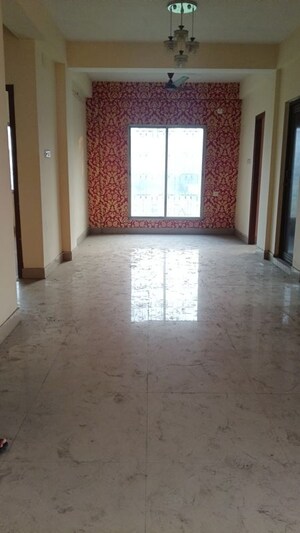 Room in 2 BHK Apartment at Kristi Villa, Chinar Park – for Rent