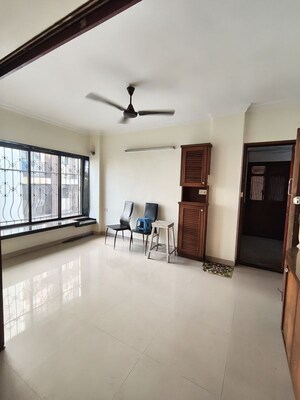 Room in 2 BHK Apartment at Prabhadevi CHS, Prabhadevi – for Rent