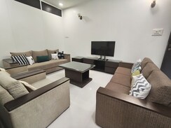 2 BHK + Extra Room Apartment For Rent in Priya CHS Worli