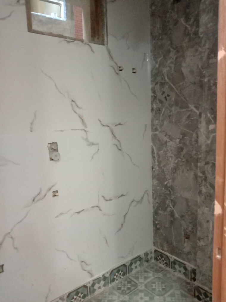Bathroom, mahavir enclave 1 2 Bedroom 600 Sq.Ft. Builder Floor In Mahavir Enclave 1 Delhi 10128887