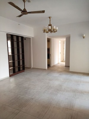 Room in 2 BHK Apartment at Ireo Uptown, Sector 66 – for Sale