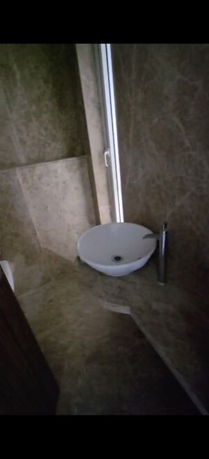 Bathroom in 4 BHK Apartment at Sheth Avalon, Laxmi Nagar – for Rent