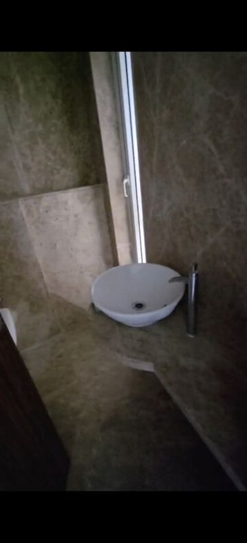 Bathroom in 4 BHK Apartment at Sheth Avalon, Laxmi Nagar – for Rent