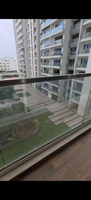 Balcony in 4 BHK Apartment at Sheth Avalon, Laxmi Nagar – for Rent