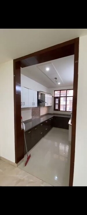 Kitchen in 2.5 BHK Builder Floor at Sector 49 – for Rent