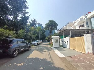  Plot – Exterior View View at DLF Royale Residences, Dlf Phase I - for Sale