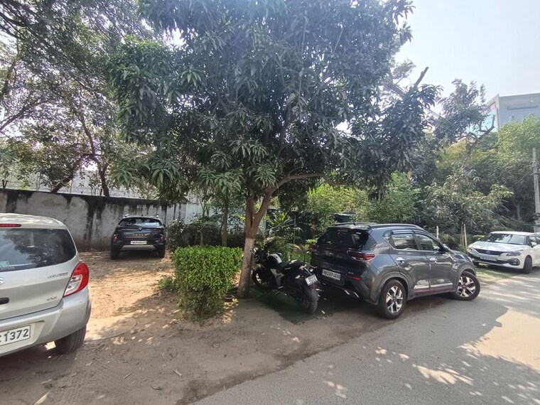 Exterior View, dlf-royale-residences  500 Sq.Yd. Plot In Dlf Phase I Gurgaon 10128914