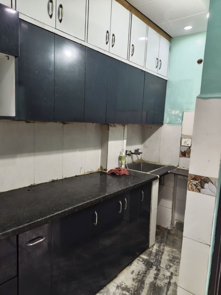 Kitchen, bindapur 3 Bedroom 100 Sq.Mt. Builder Floor In Bindapur Delhi 10128925