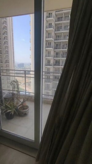 Balcony in 3.5 BHK Apartment at DLF The Primus, Sector 82a – for Rent