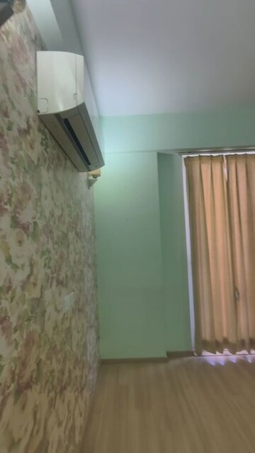 Balcony in 3.5 BHK Apartment at DLF The Primus, Sector 82a – for Rent