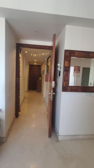 Building Lobby in 3.5 BHK Apartment at DLF The Primus, Sector 82a – for Rent