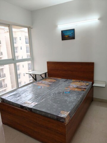 Bedroom in 2 BHK Apartment at Signature Global Proxima, Sector 89 – for Rent