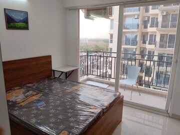 Bedroom in 2 BHK Apartment at Signature Global Proxima, Sector 89 – for Rent