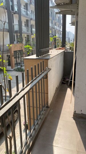 Balcony in 2.5 BHK Builder Floor at Smart World Gems, Sector 89 – for Rent