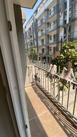 Balcony in 2.5 BHK Builder Floor at Smart World Gems, Sector 89 – for Rent