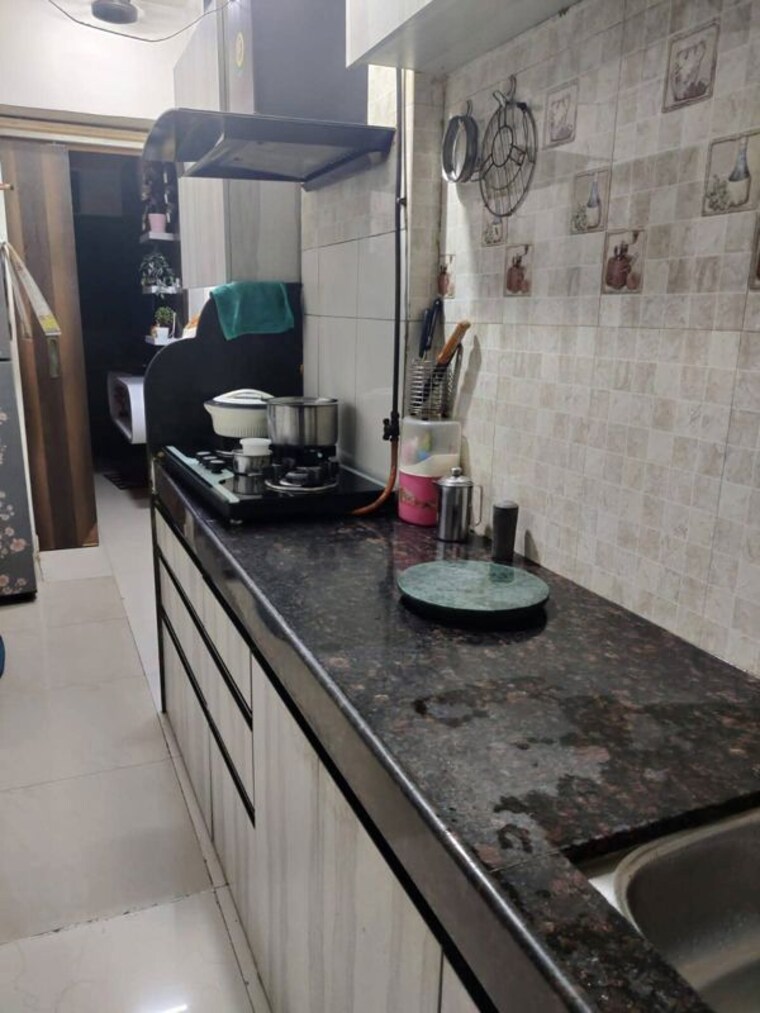 Kitchen, andheri west 1.5 Bedroom 593 Sq.Ft. Apartment In Andheri West Mumbai 10128938