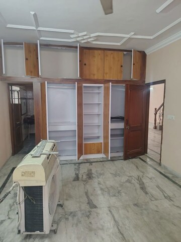 Bedroom in 4 BHK Independent House at Sector 71 – for Sale