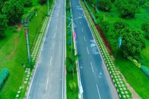  Plot – Exterior View View at Bahadarabad - for Sale