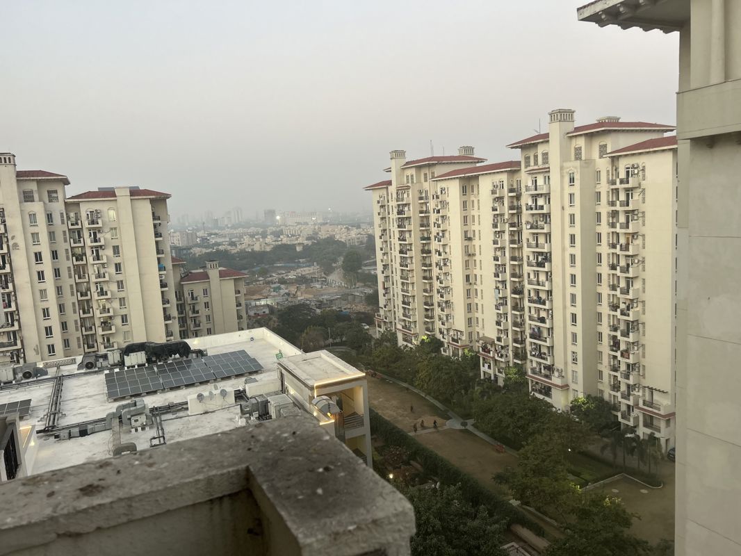 3.5 BHK + Study Room 1380 Sq.Ft. Apartment in Emaar Emerald Estate