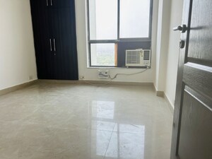 2 BHK Apartment For Sale in Unitech The Residences Gurgaon, Sector 33