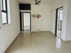 Room in 2 BHK Apartment at Unitech The Residences Gurgaon, Sector 33 – for Sale